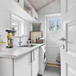 12230-sjaellands-odde-engvibevej-11 *